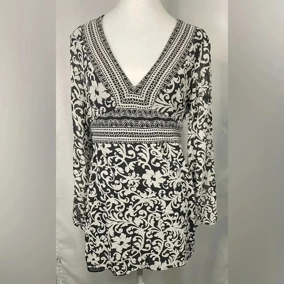 White House Black Market Tops - White House Black Market long sleeve silk tunic blouse‎